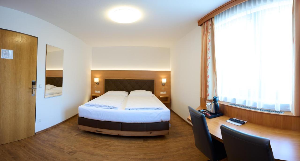 Hotel Ganslhof - Adults Only ซาลซ์บูร์ก ภายนอก รูปภาพ