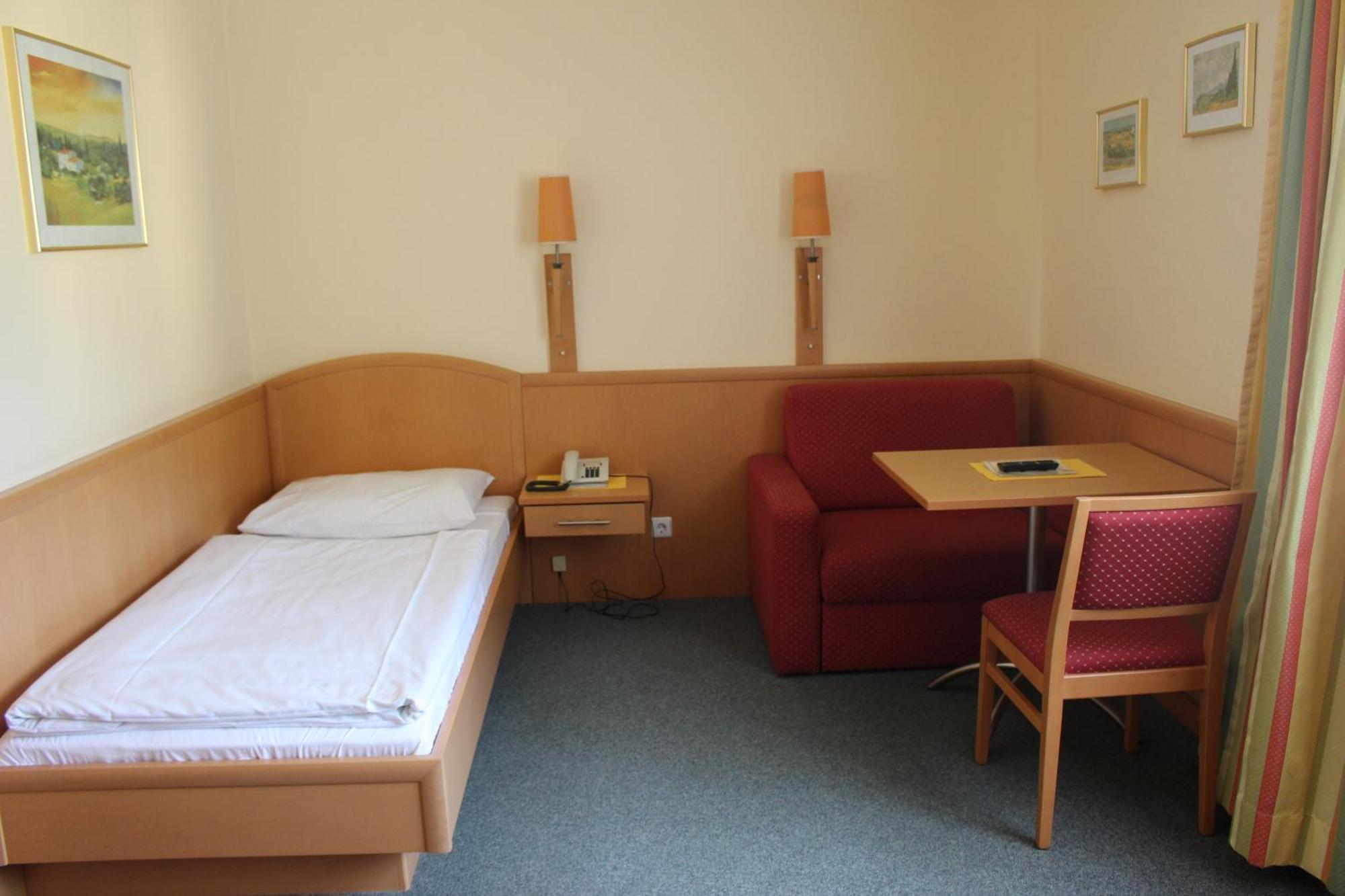 Hotel Ganslhof - Adults Only ซาลซ์บูร์ก ห้อง รูปภาพ