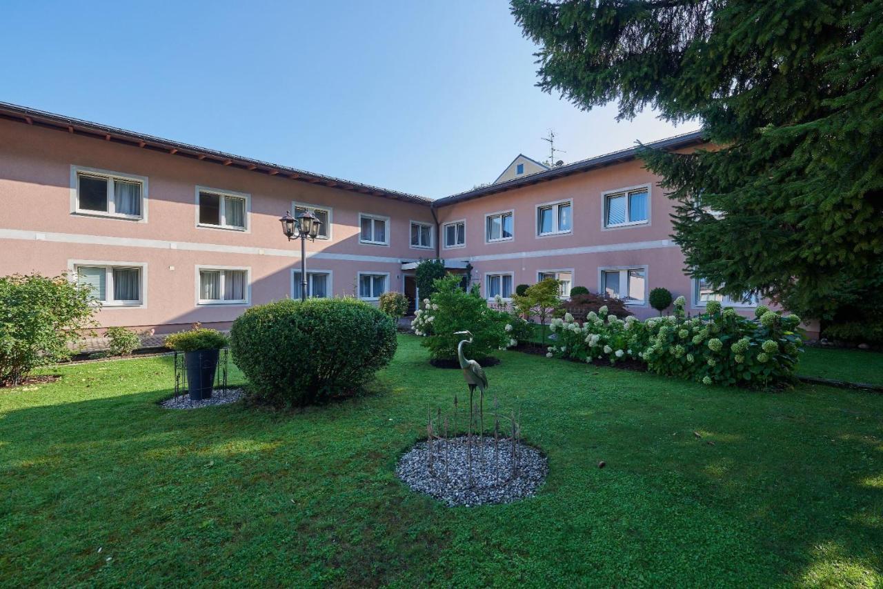 Hotel Ganslhof - Adults Only ซาลซ์บูร์ก ภายนอก รูปภาพ